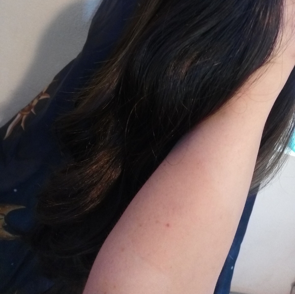 20" SYNTHETIC DARK BROWN LOOSE WAVES WIG - Picture 6 of 8